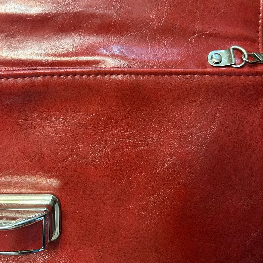 Poppie Jones Vintage Red Faux Leather Clutch with Chain Strap EUC - Picture 5 of 13